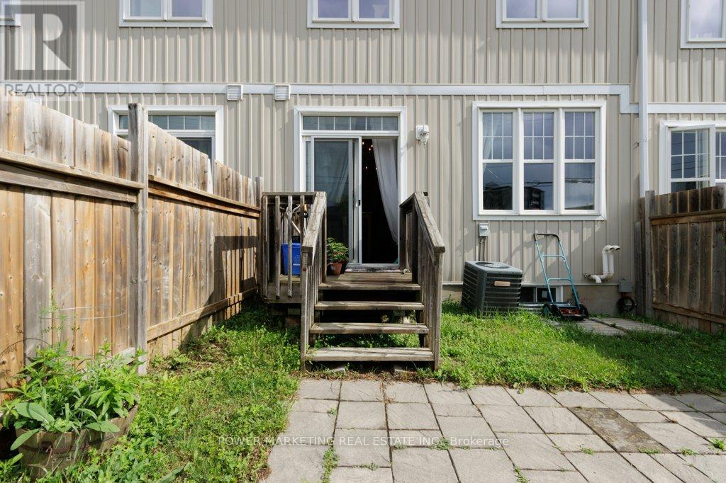786 NEWMARKET LANE - 24
