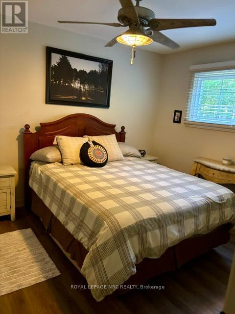 4882 MAPLEVIEW CRESCENT - 20