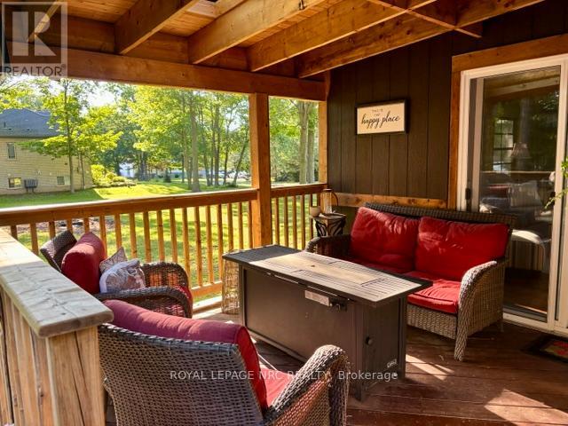 4882 MAPLEVIEW CRESCENT - 30