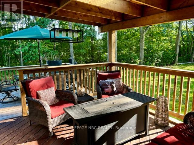 4882 MAPLEVIEW CRESCENT - 31