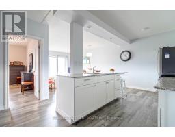Bathroom - 805 - 8 Woodman Drive S, Hamilton, ON L8K4C9 Photo 6