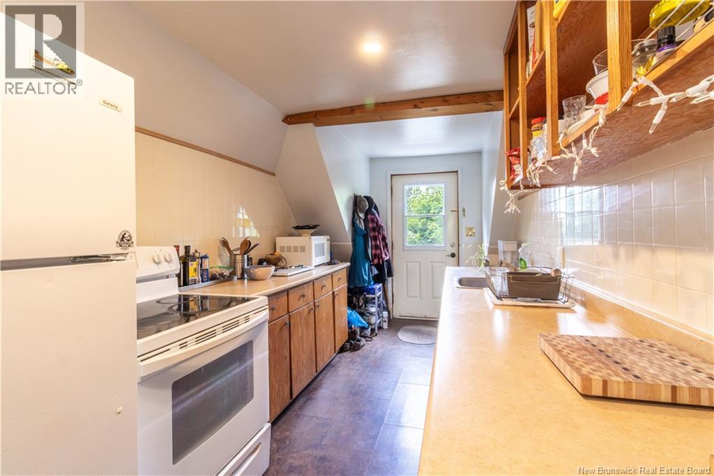 681 Main Street - Image 37