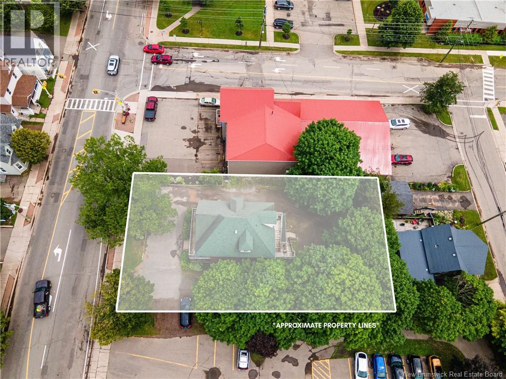 681 Main Street - Image 4
