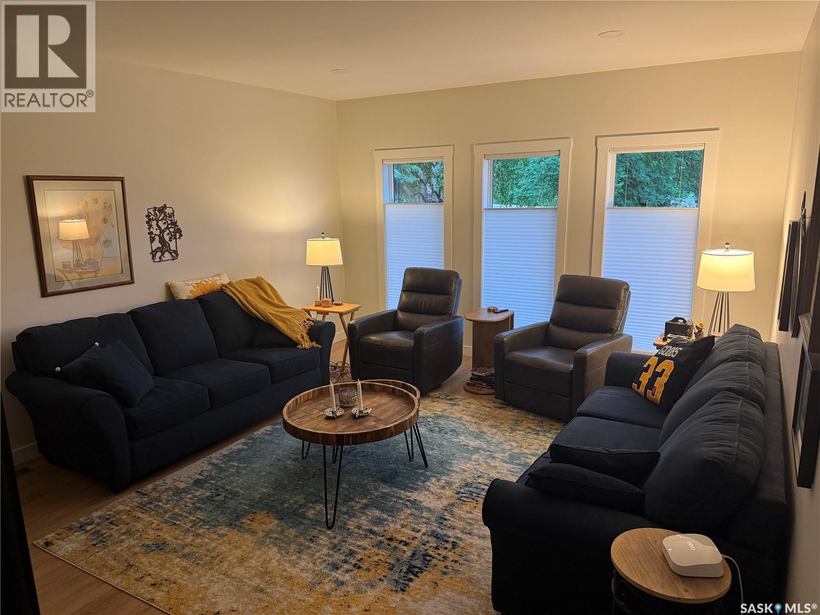 302 Watson CRESCENT — photo 6
