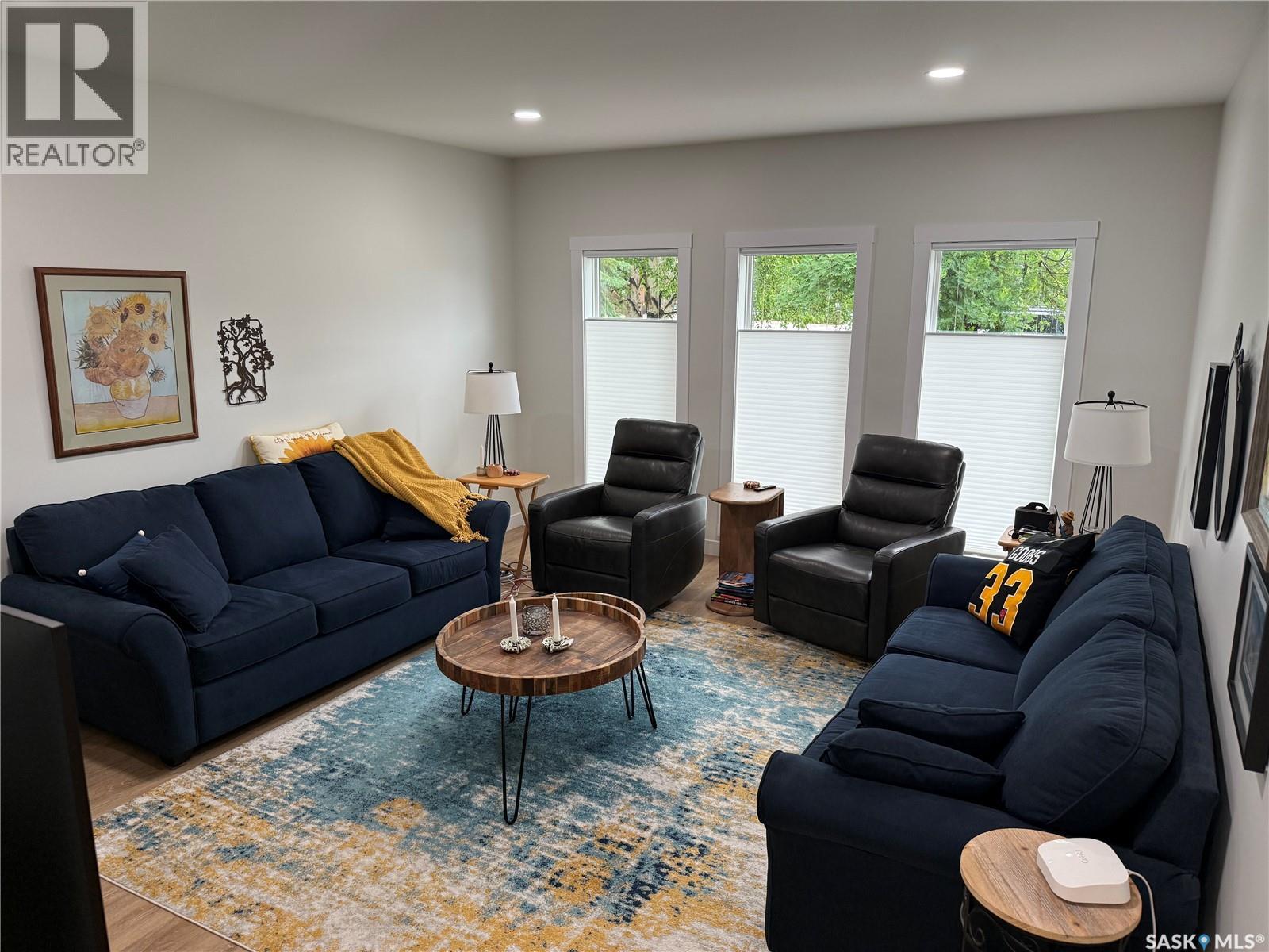302 Watson CRESCENT — photo 7