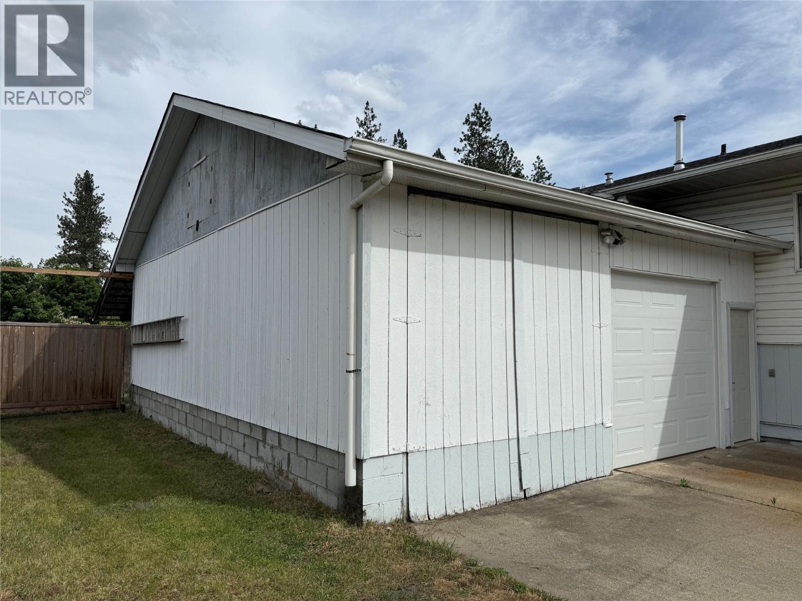 8164 North Fork Road - 12