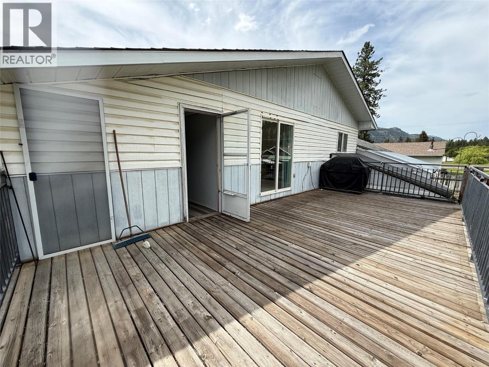 8164 North Fork Road - 4
