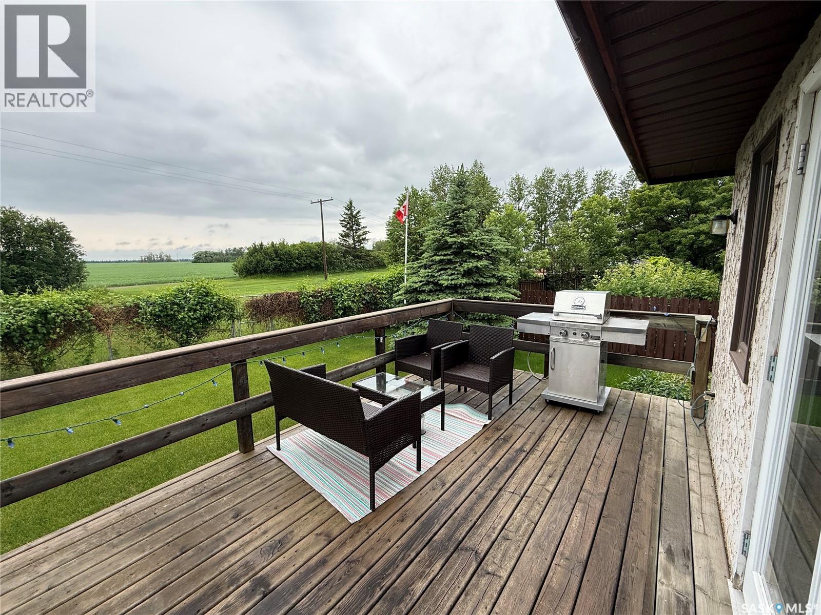 302 Watson CRESCENT — photo 36