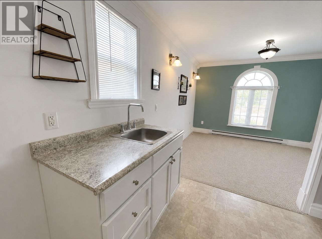 18 Mulrooney Avenue - 24