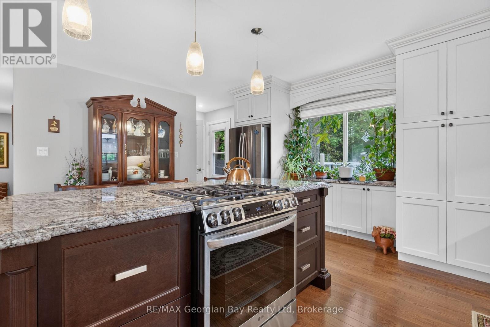 307 BALM BEACH ROAD W - 8
