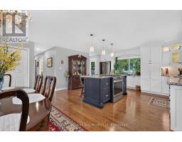 Kitchen - 307 Balm Beach Road W, Tiny, ON L0L2J0 Photo 6