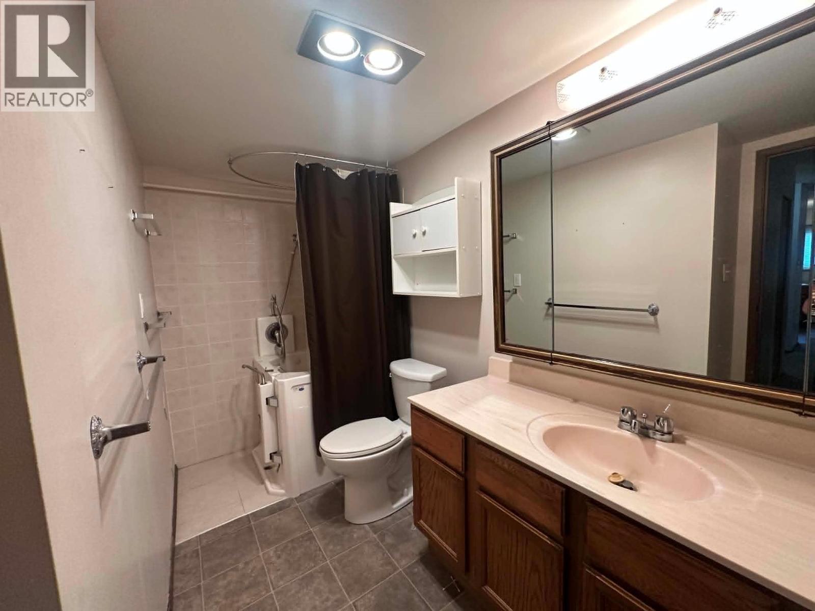 #105 620 Second Street - 10