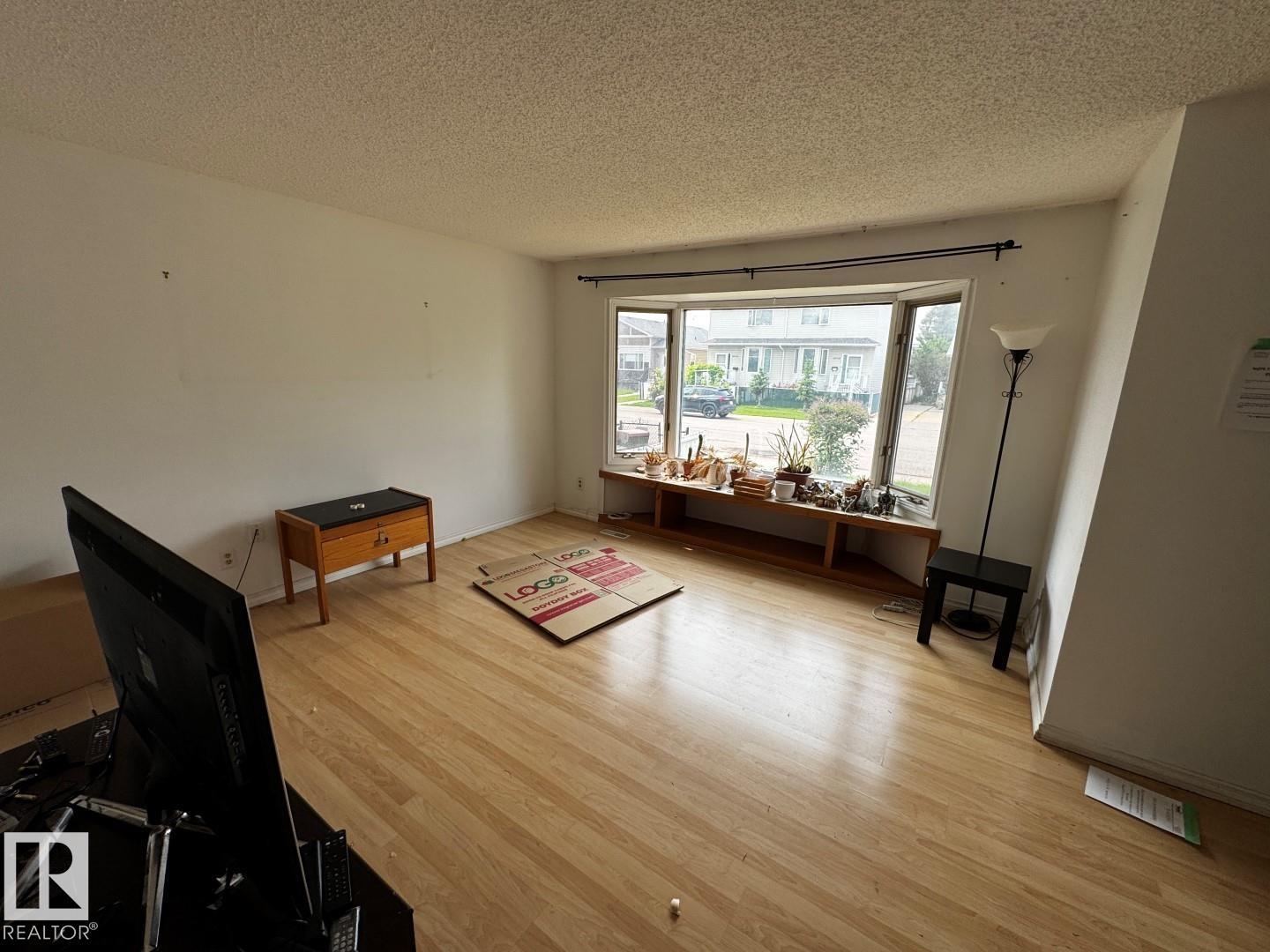 [private address] - Image 4