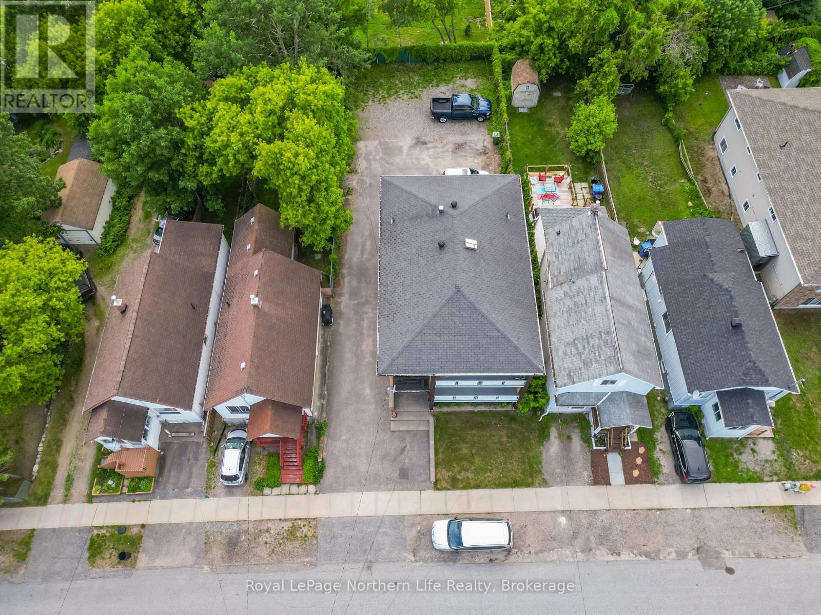 745 MORIN STREET - 3