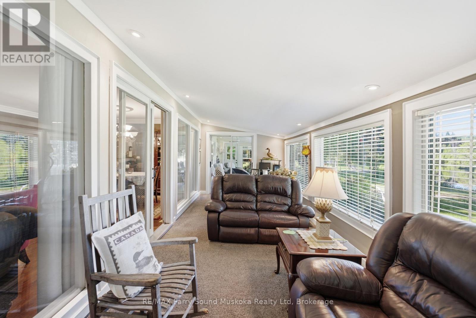 49 MAPLE STREET - 22