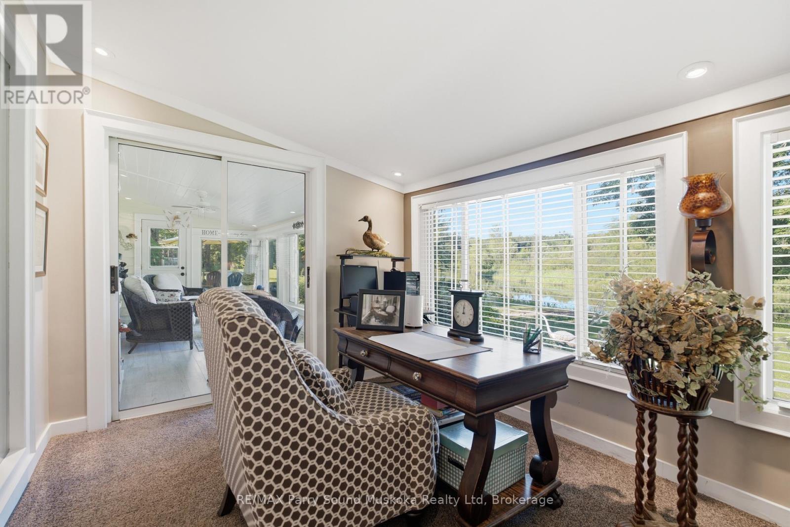 49 MAPLE STREET - 23