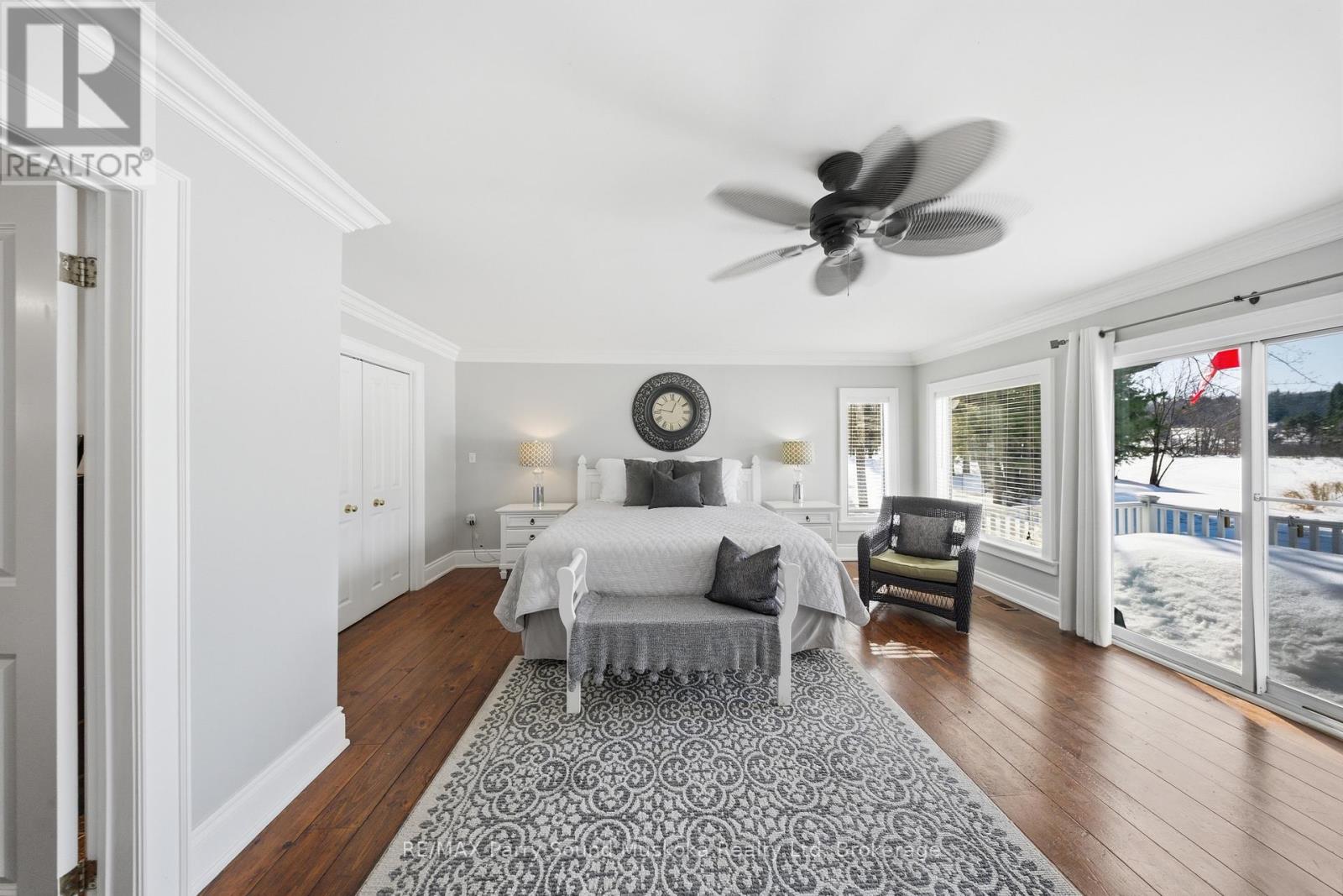 49 MAPLE STREET - 32
