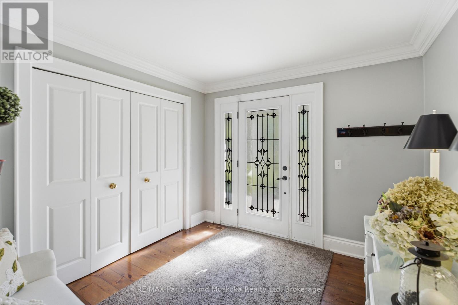 49 MAPLE STREET - 40
