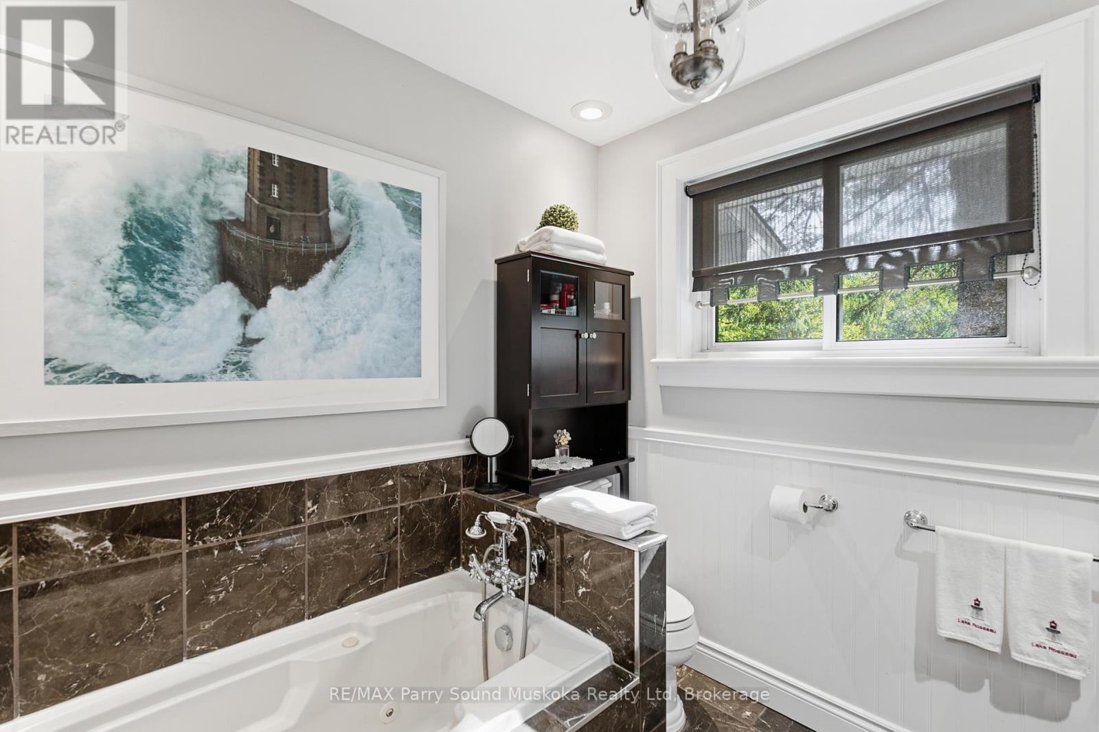 49 MAPLE STREET - 44