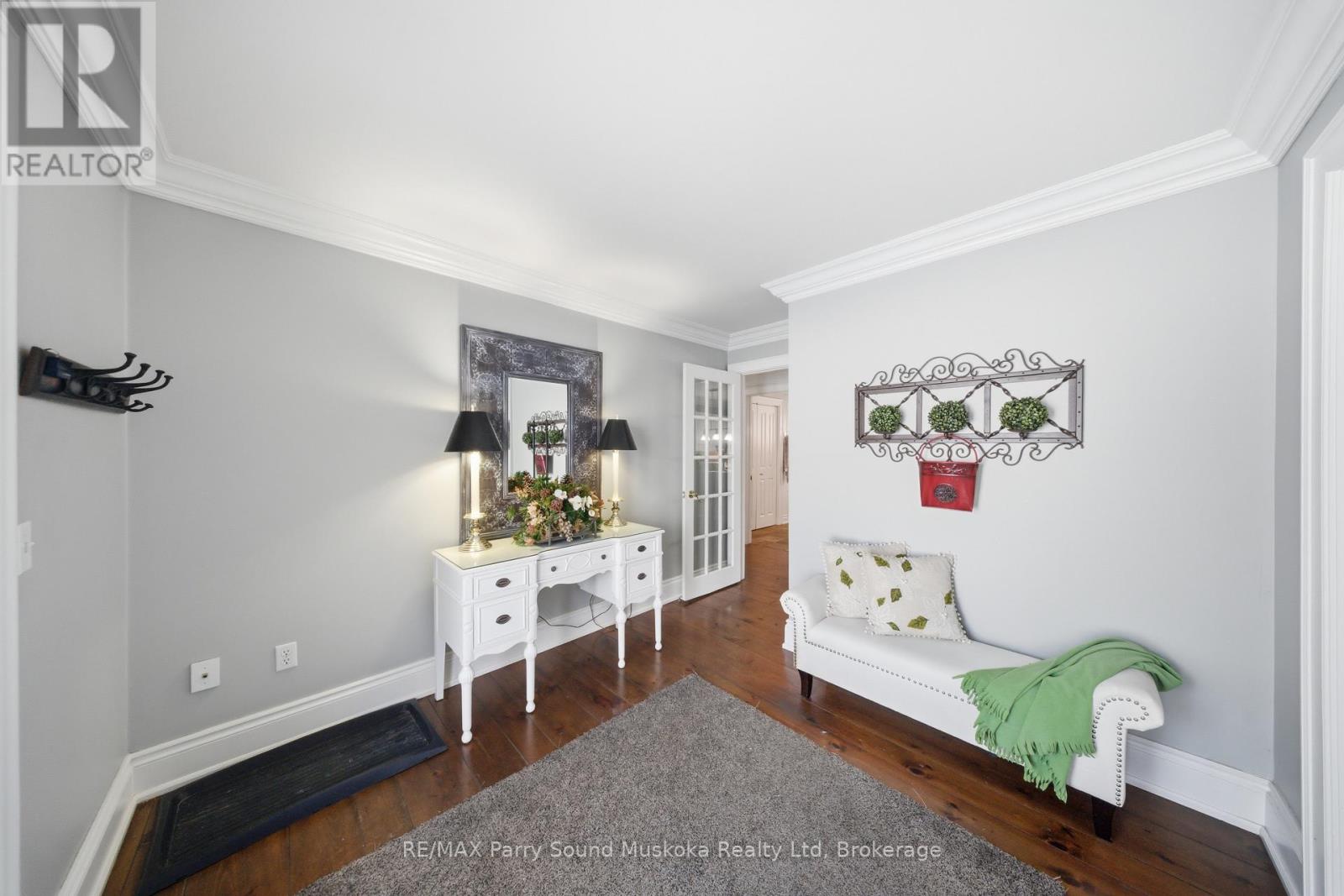49 MAPLE STREET - 45