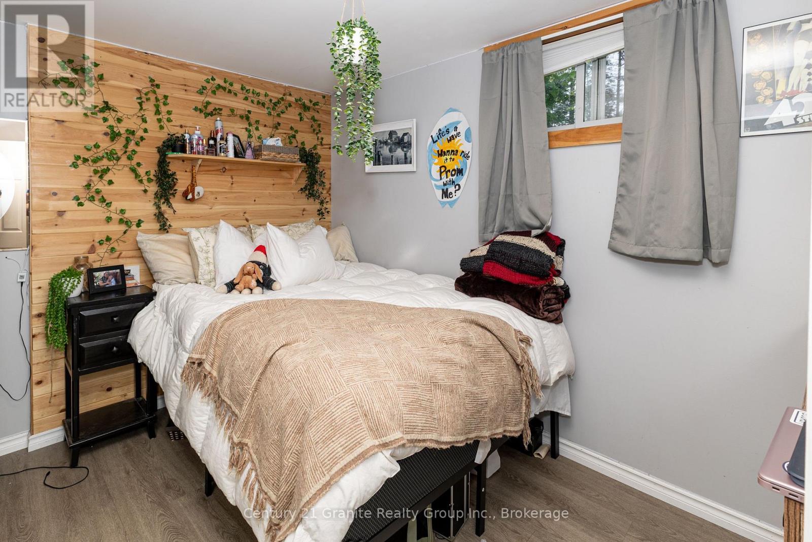 1110 HOWLAND JUNCTION ROAD - Image 18