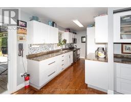 Bathroom - 1110 Howland Junction Road, Minden Hills, ON K0M2K0 Photo 9