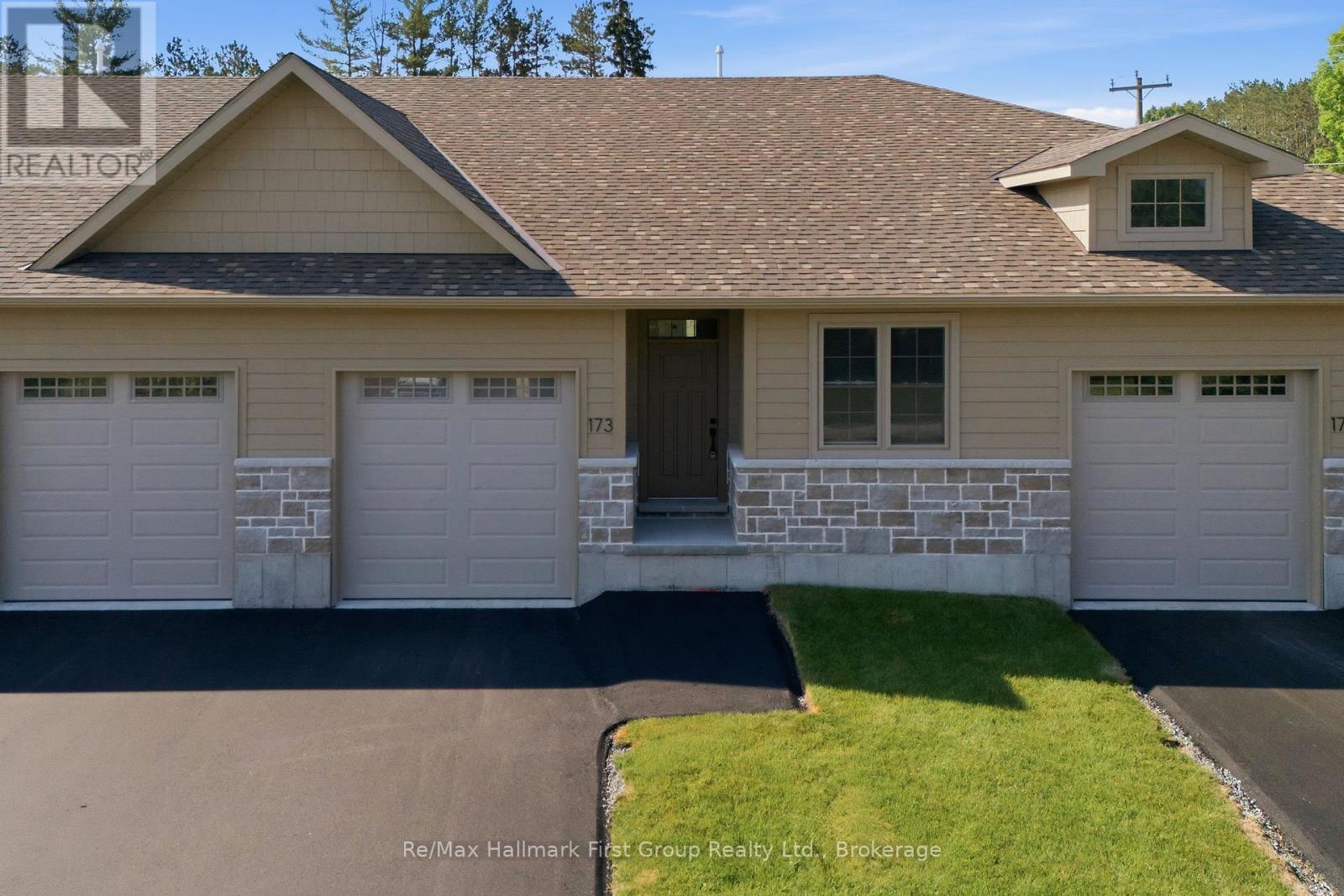 173 POMEROY AVENUE - 4