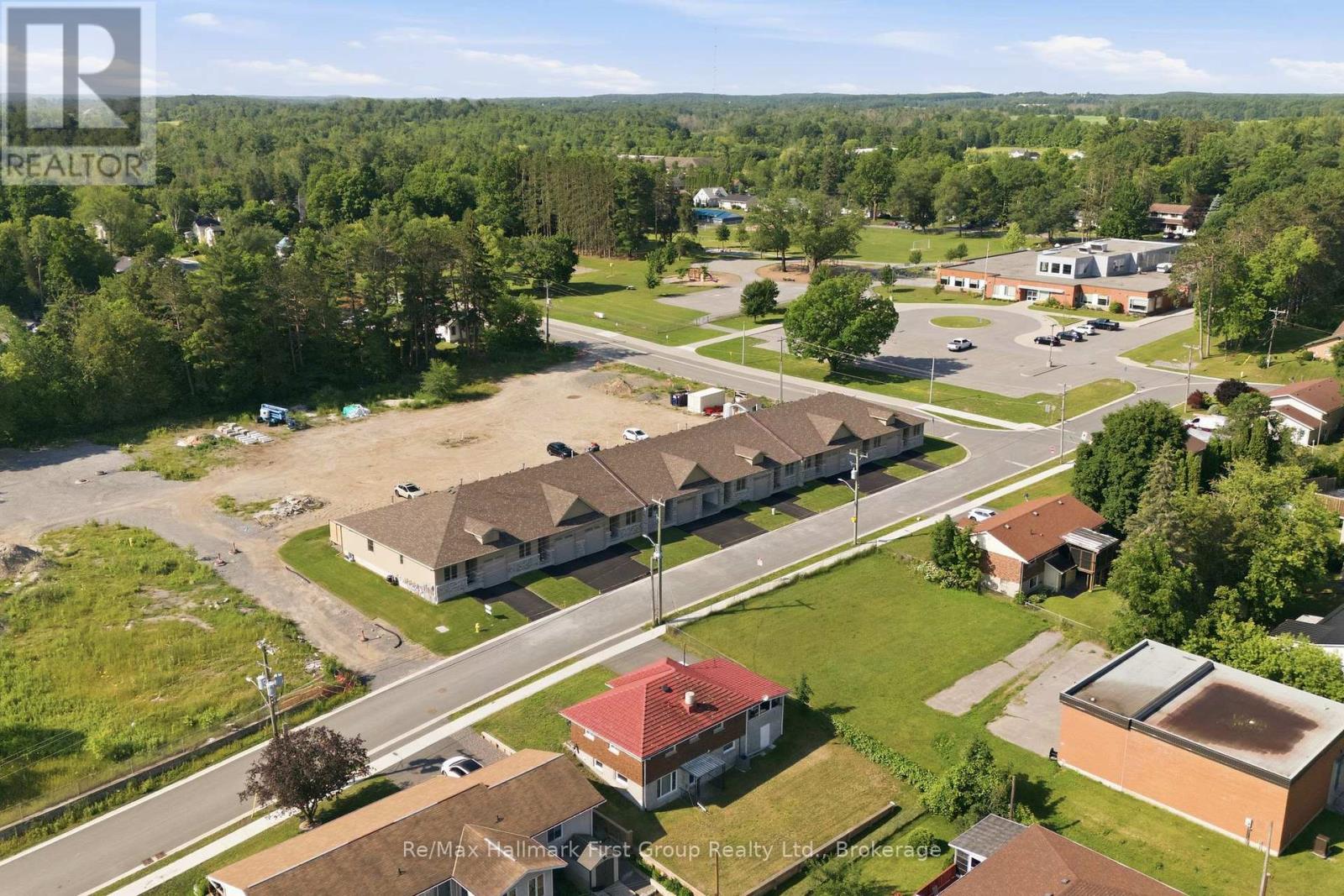 173 POMEROY AVENUE - 8