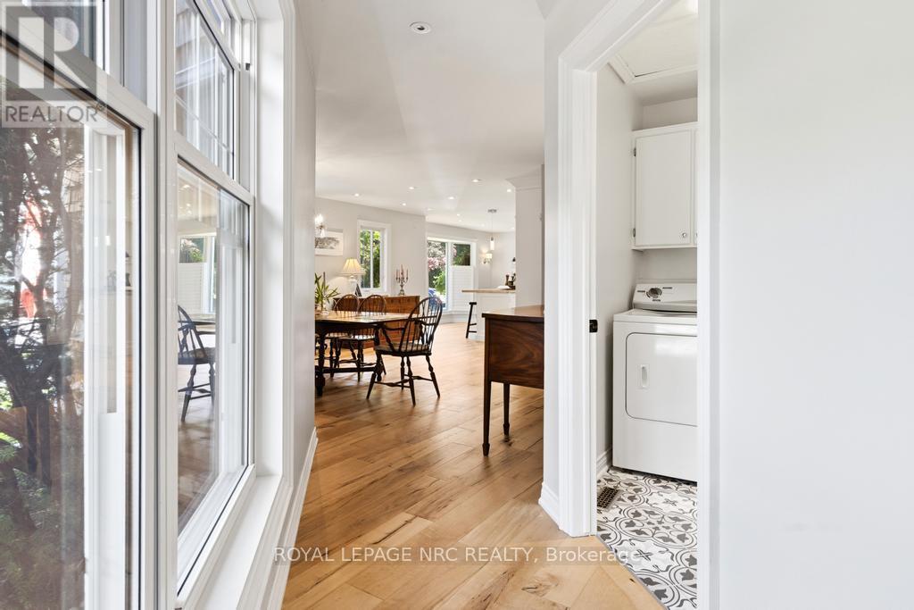 7 CHRISTOPHER STREET - 20