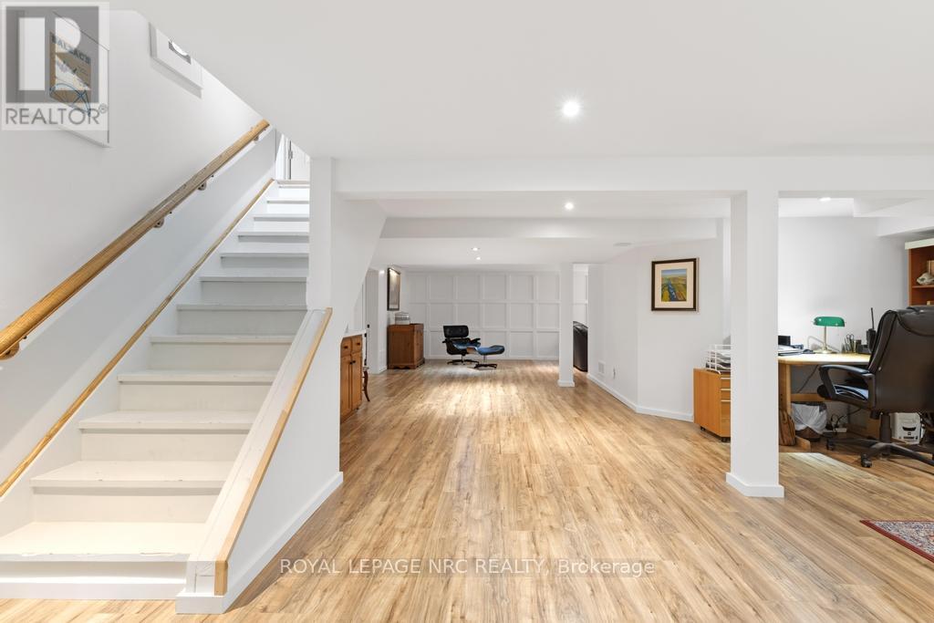 7 CHRISTOPHER STREET - 36