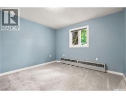 269 Iroquois Street W, Moose Jaw, SK S6H5A8 Photo 28