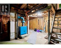 269 Iroquois Street W, Moose Jaw, SK S6H5A8 Photo 31