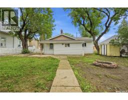 269 Iroquois Street W, Moose Jaw, SK S6H5A8 Photo 38