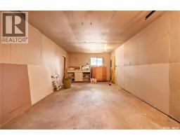 269 Iroquois Street W, Moose Jaw, SK S6H5A8 Photo 45