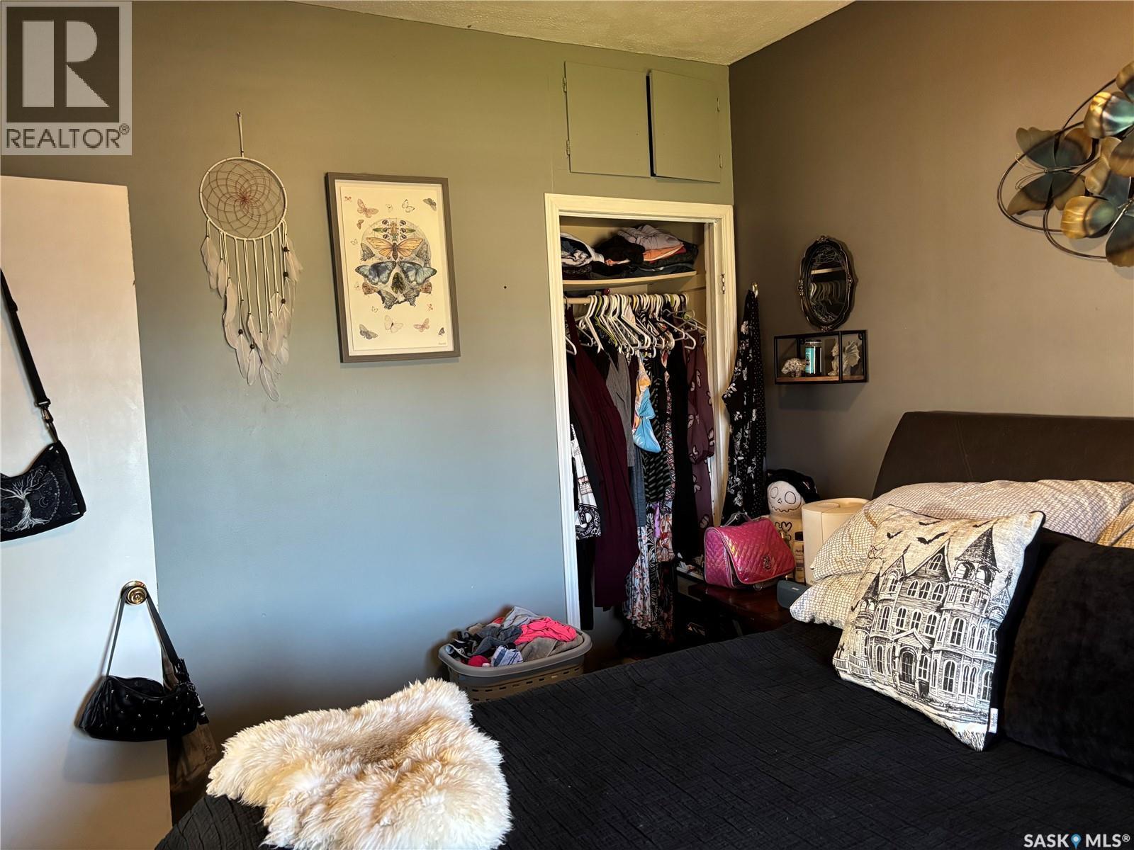 944 Brown STREET - 16