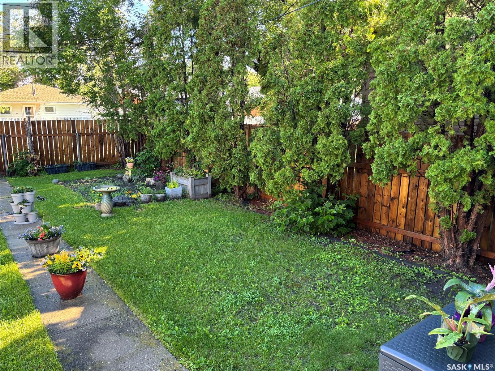 944 Brown STREET - 30