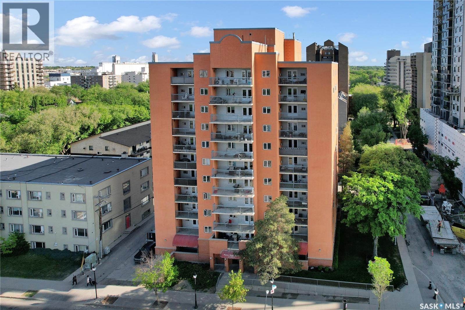#703 405 5th AVENUE N - 26
