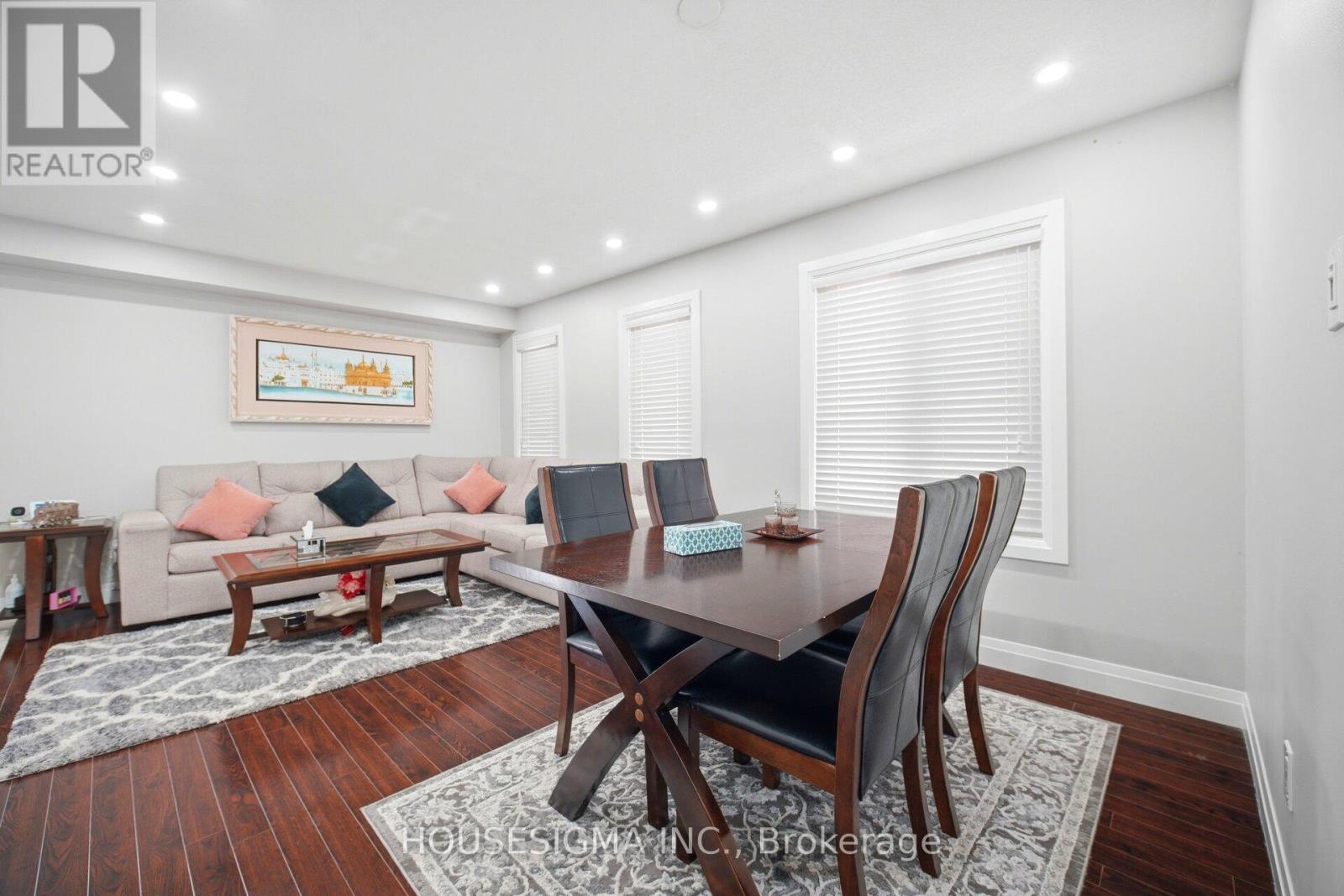 62 RAVENSCLIFFE COURT - 8