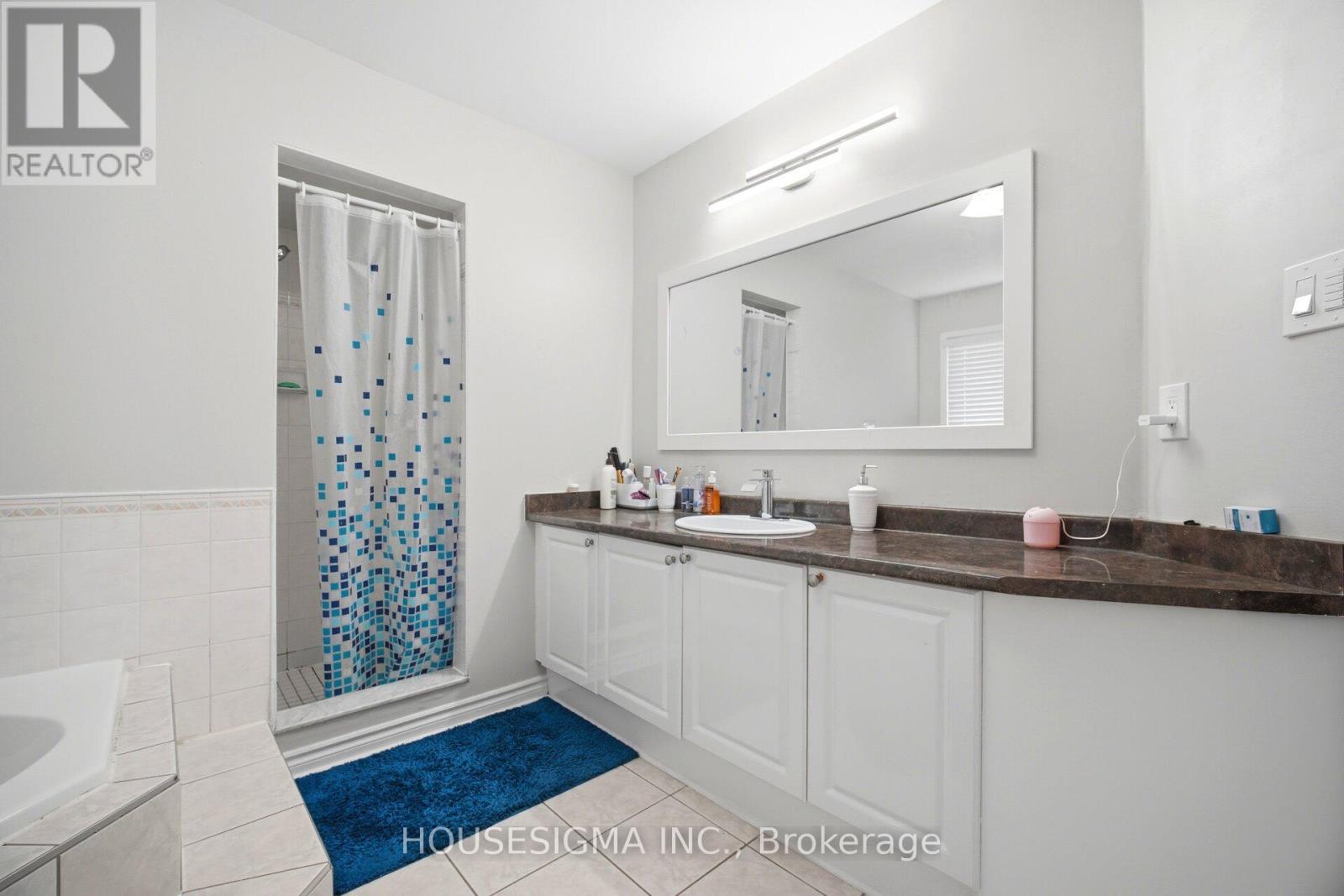 62 RAVENSCLIFFE COURT - 16