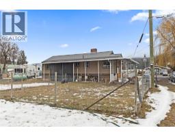 4359 Borthwick Avenue, Barriere, BC V0E1E0 Photo 14