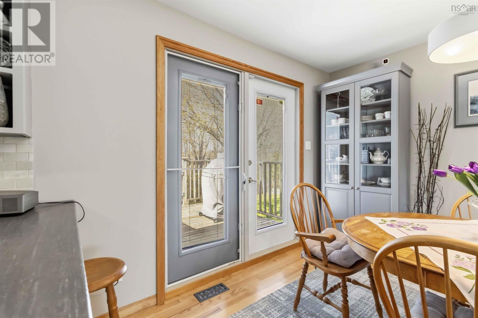 61 Charles Hill Road - 16