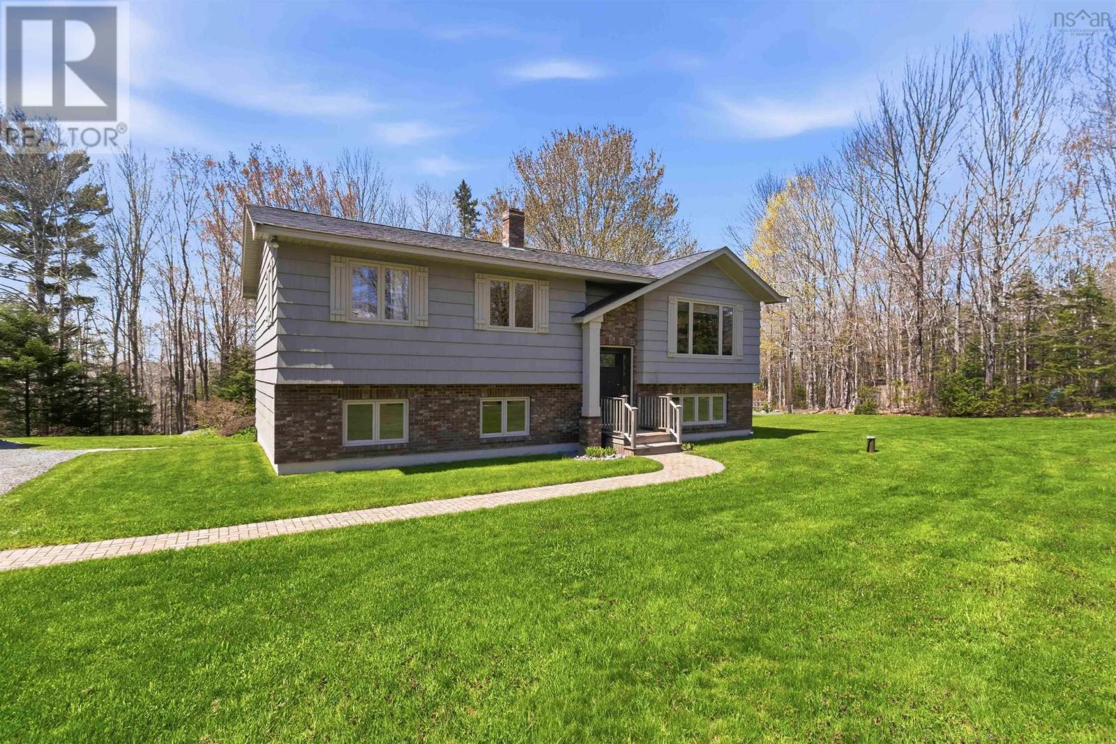 61 Charles Hill Road - 2