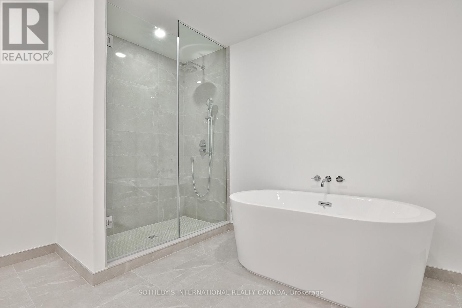 #311 200 KEEWATIN AVENUE - 20