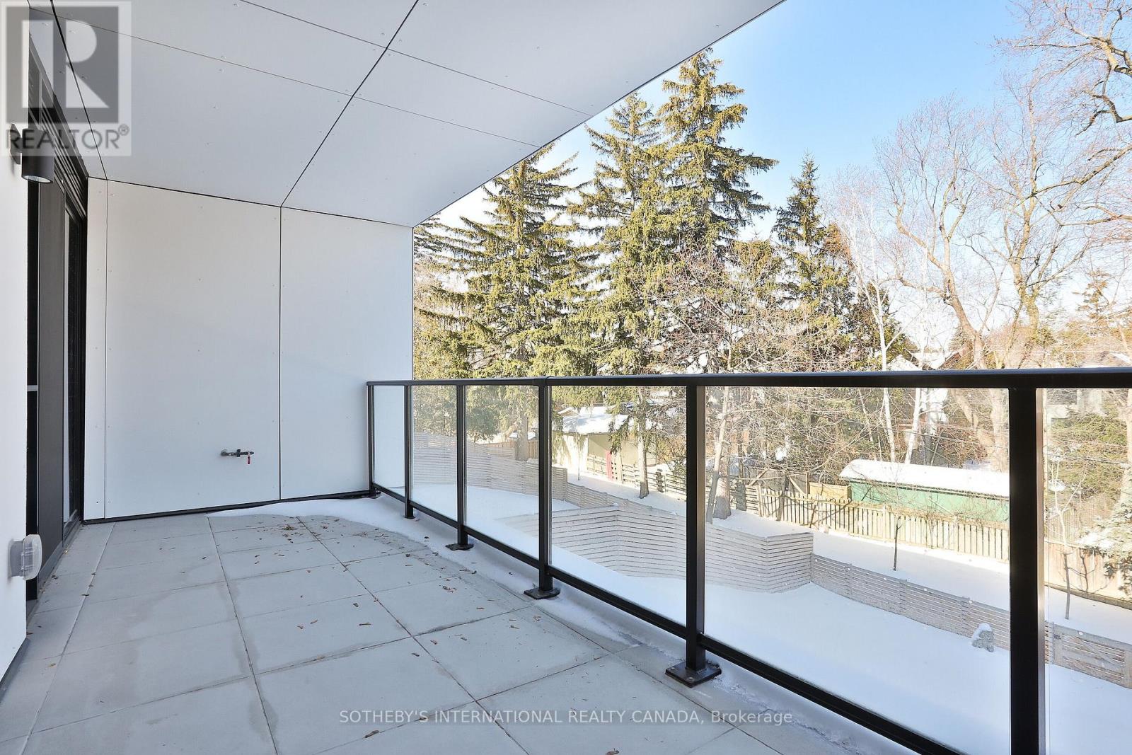 #311 200 KEEWATIN AVENUE - 22