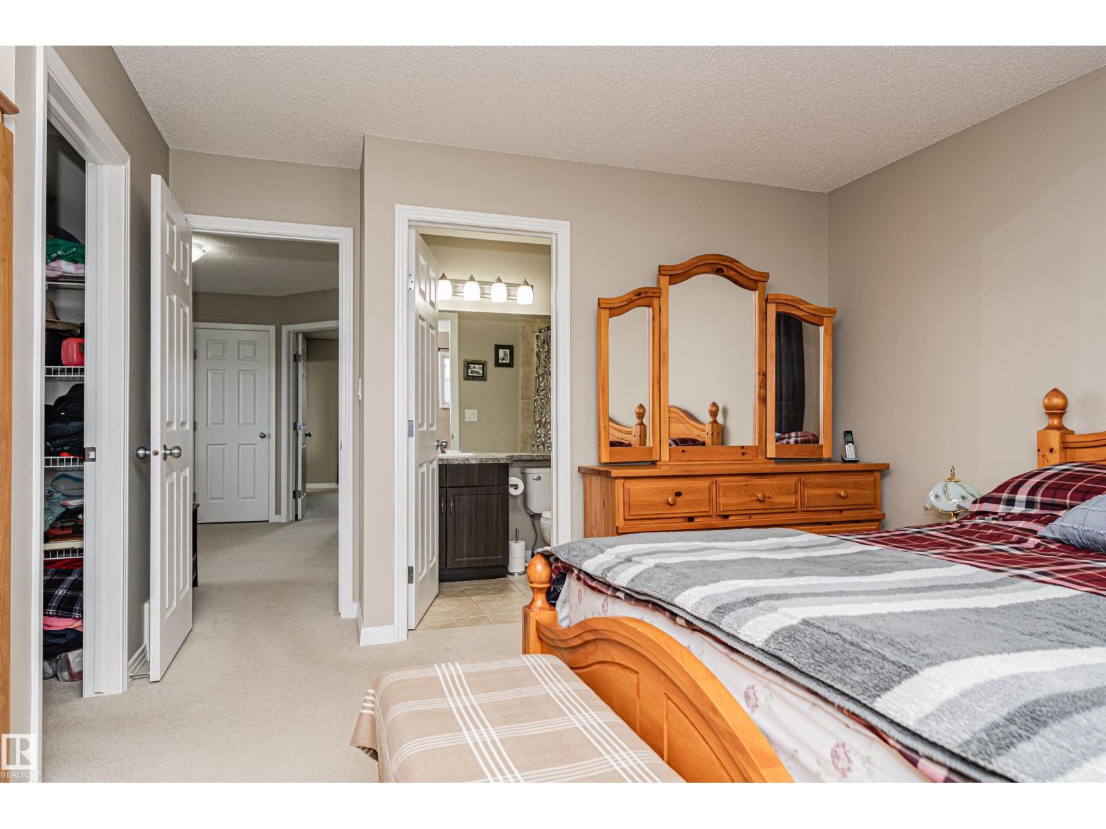 16423 134 ST NW - 22