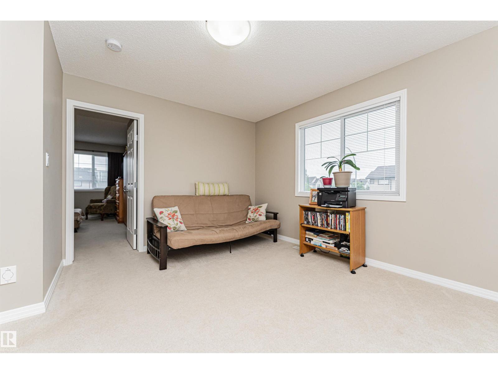 16423 134 ST NW - 15