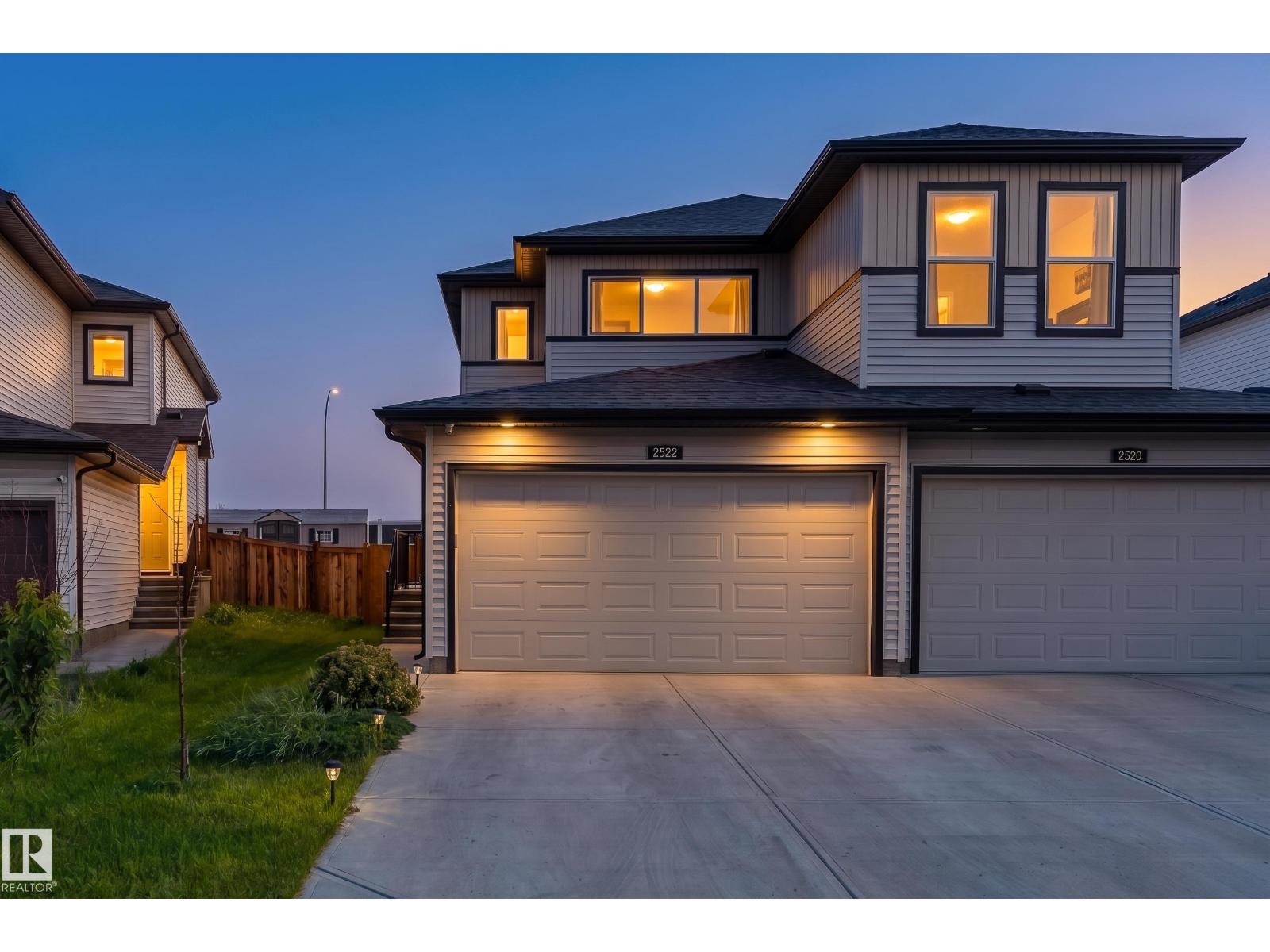2522 152 AV NW - 1