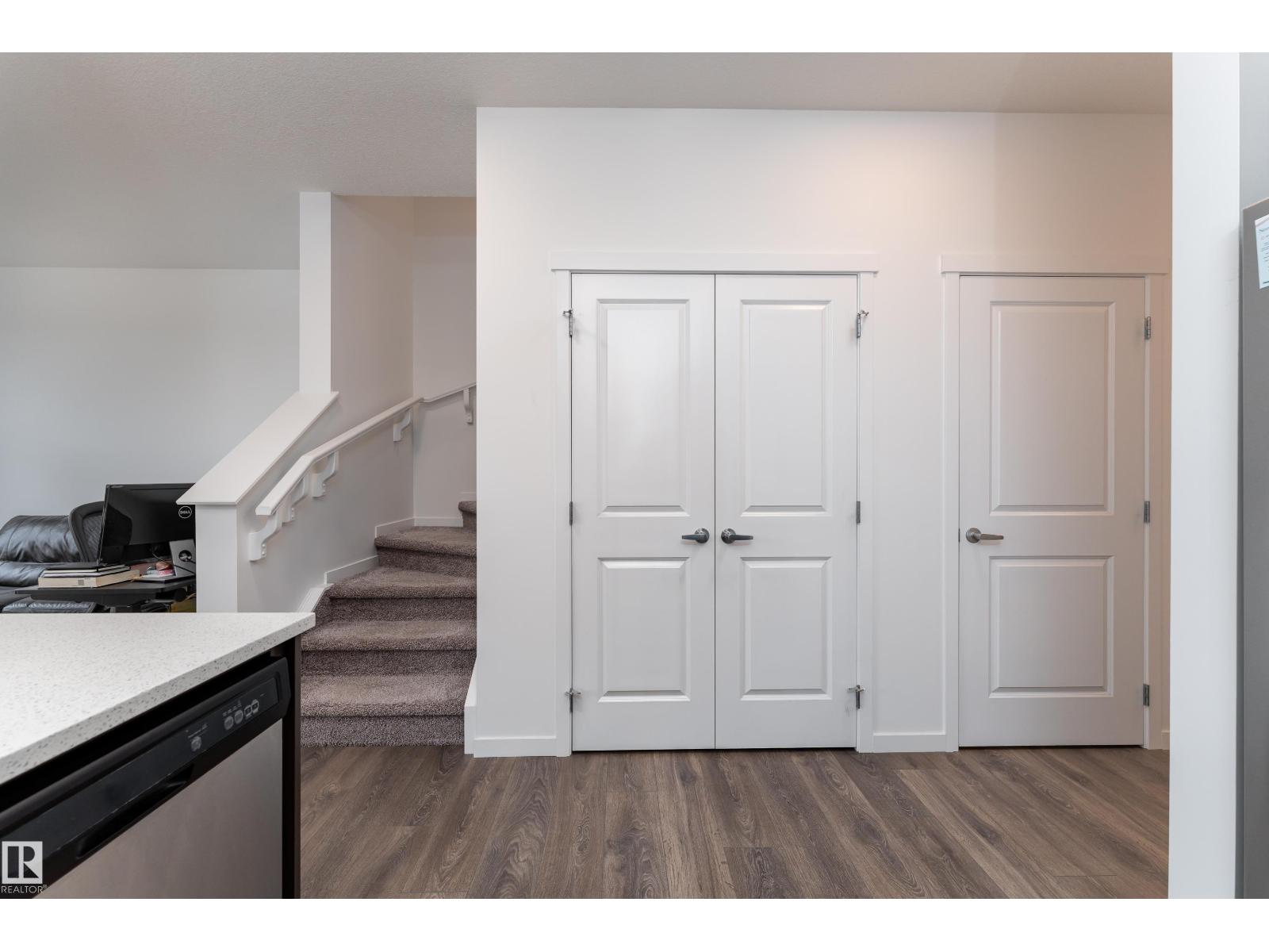 2522 152 AV NW - 11