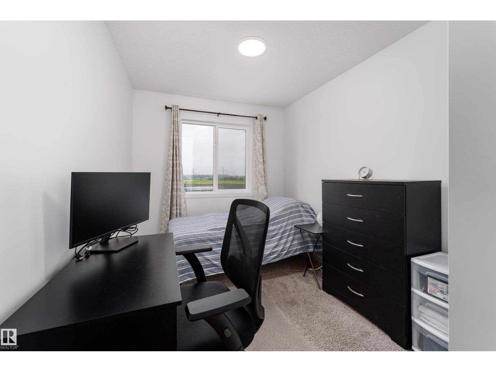 2522 152 AV NW - 16