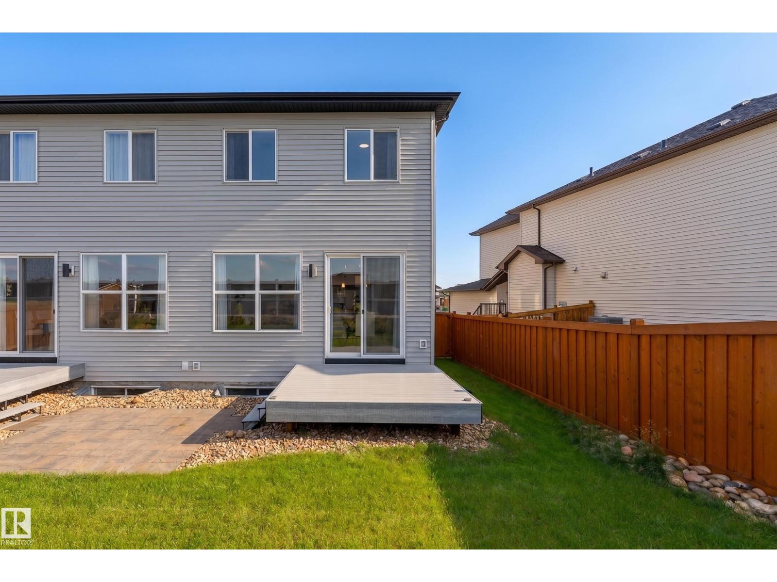 2522 152 AV NW - 26